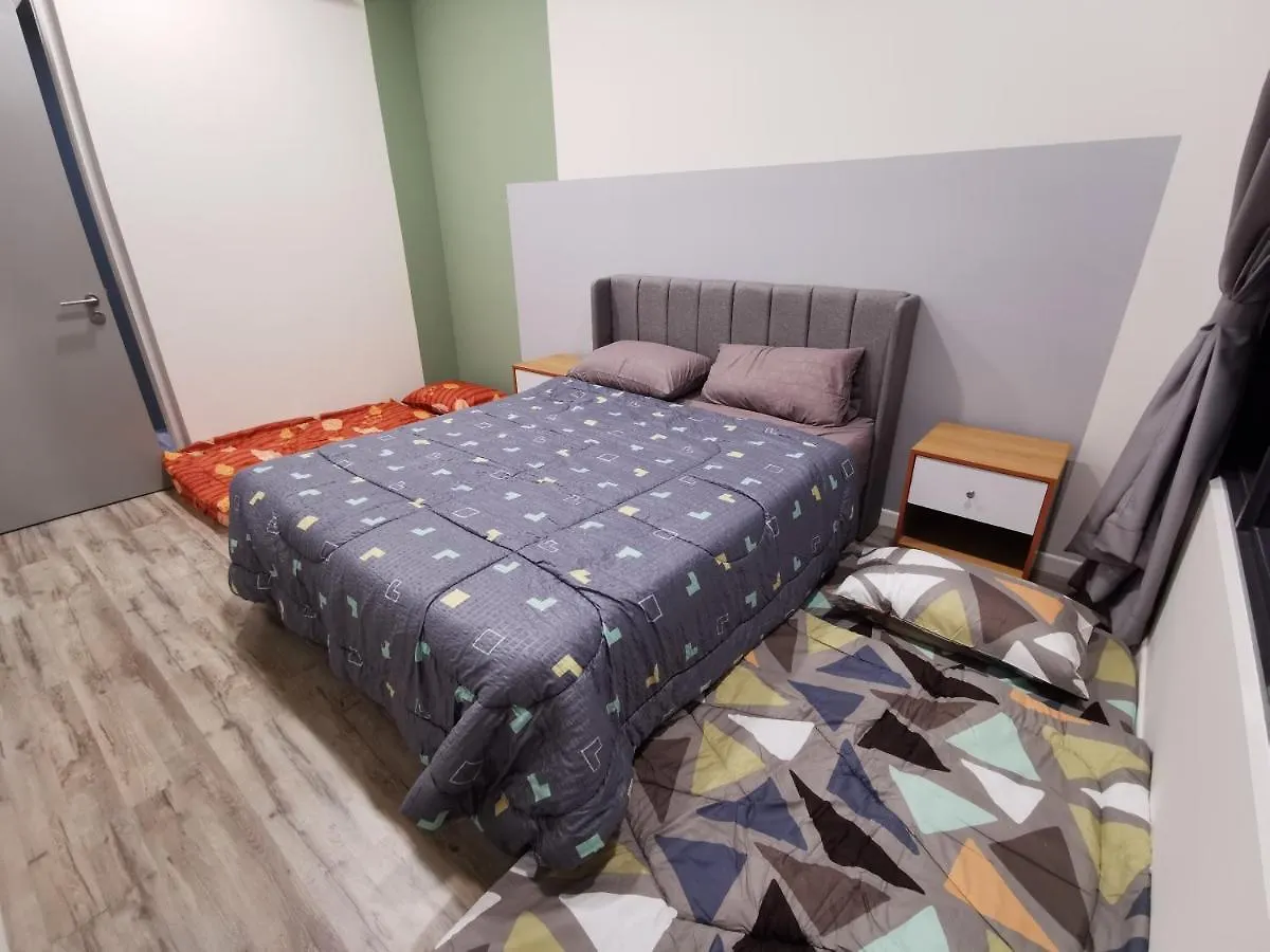 Millerz Square, Old Klang Road Near Mid Valley By De Harlequins Guesthouse Kuala Lumpur