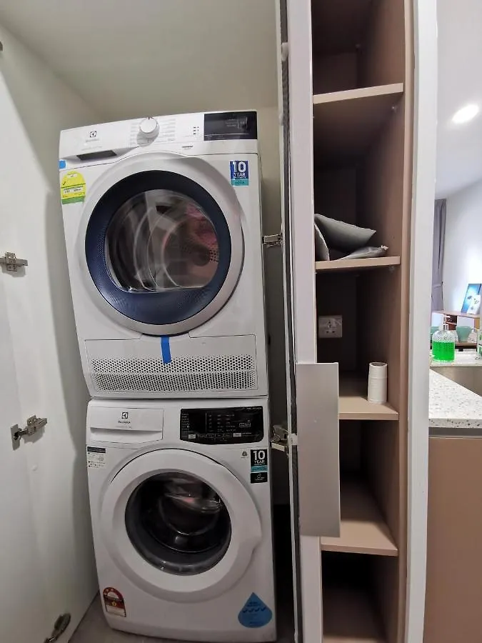Apartment Millerz Square, Old Klang Road Near Mid Valley By De Harlequins Guesthouse Kuala Lumpur