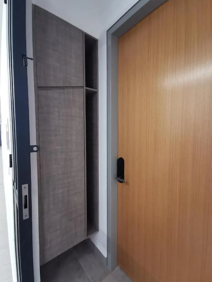 Millerz Square, Old Klang Road Near Mid Valley By De Harlequins Guesthouse Kuala Lumpur Apartment