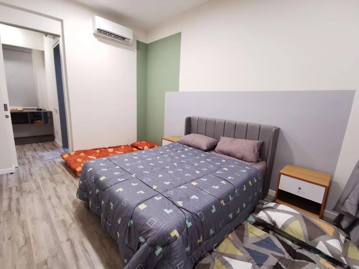 Millerz Square, Old Klang Road Near Mid Valley By De Harlequins Guesthouse Kuala Lumpur Apartment