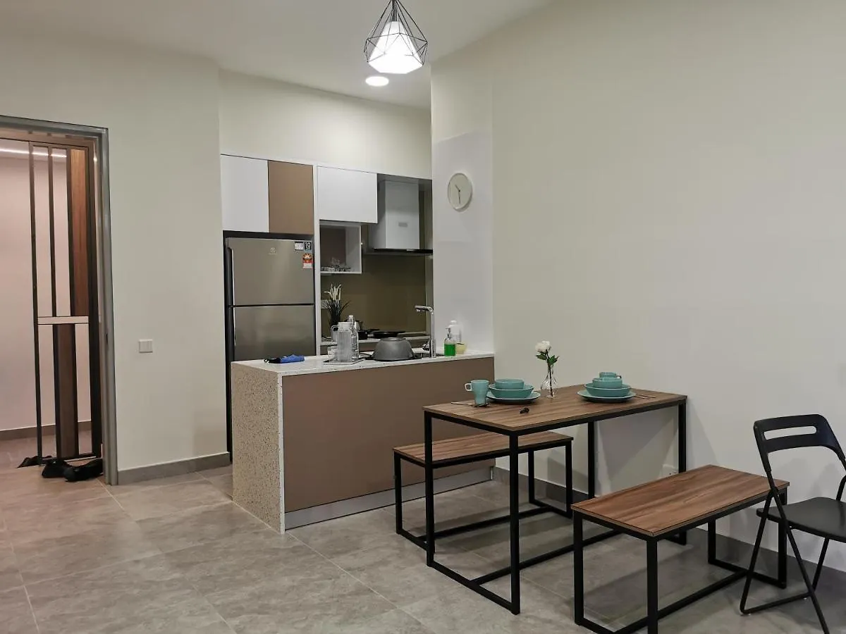 Millerz Square, Old Klang Road Near Mid Valley By De Harlequins Guesthouse Kuala Lumpur
