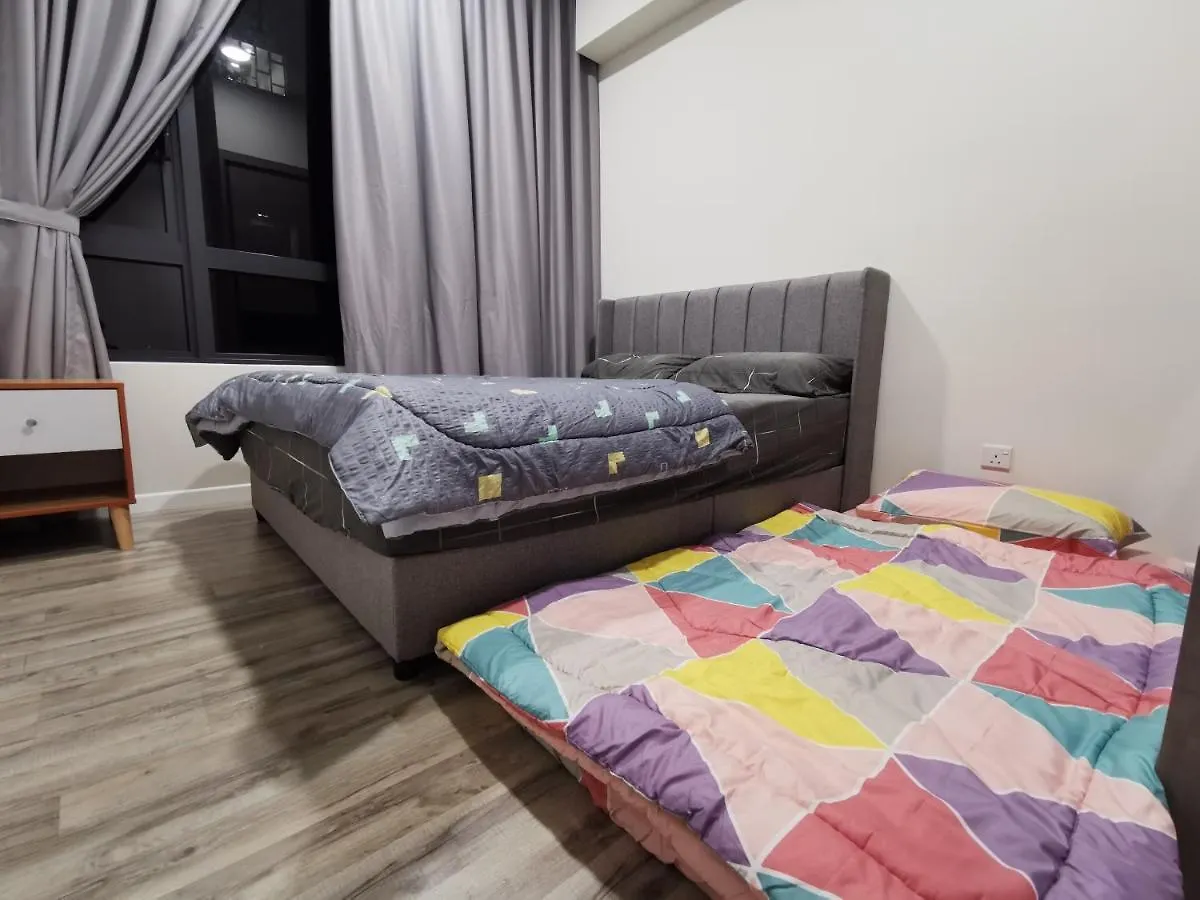 Millerz Square, Old Klang Road Near Mid Valley By De Harlequins Guesthouse Kuala Lumpur Apartment