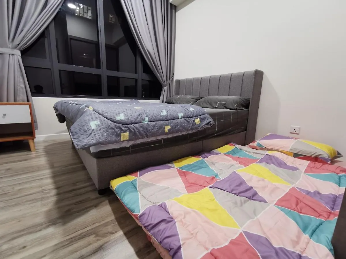 Millerz Square, Old Klang Road Near Mid Valley By De Harlequins Guesthouse Kuala Lumpur