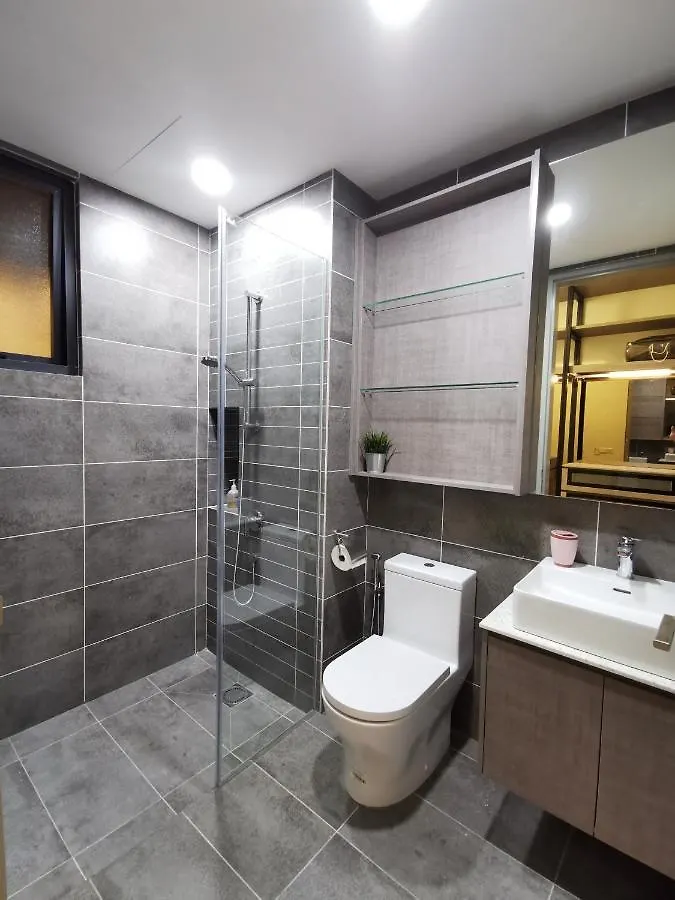 Millerz Square, Old Klang Road Near Mid Valley By De Harlequins Guesthouse Kuala Lumpur Apartment
